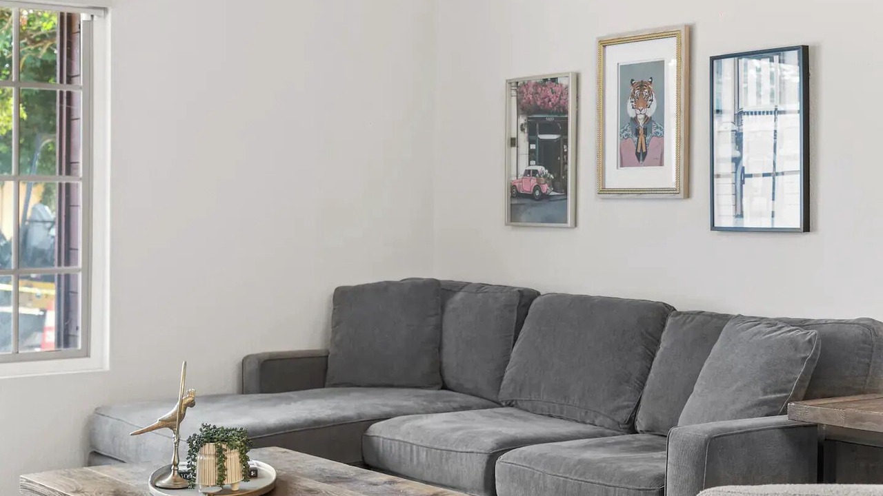 Photo of Livingroom in Mira Mesa