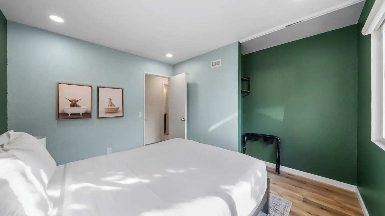 Photo of Bedroom in Mira Mesa