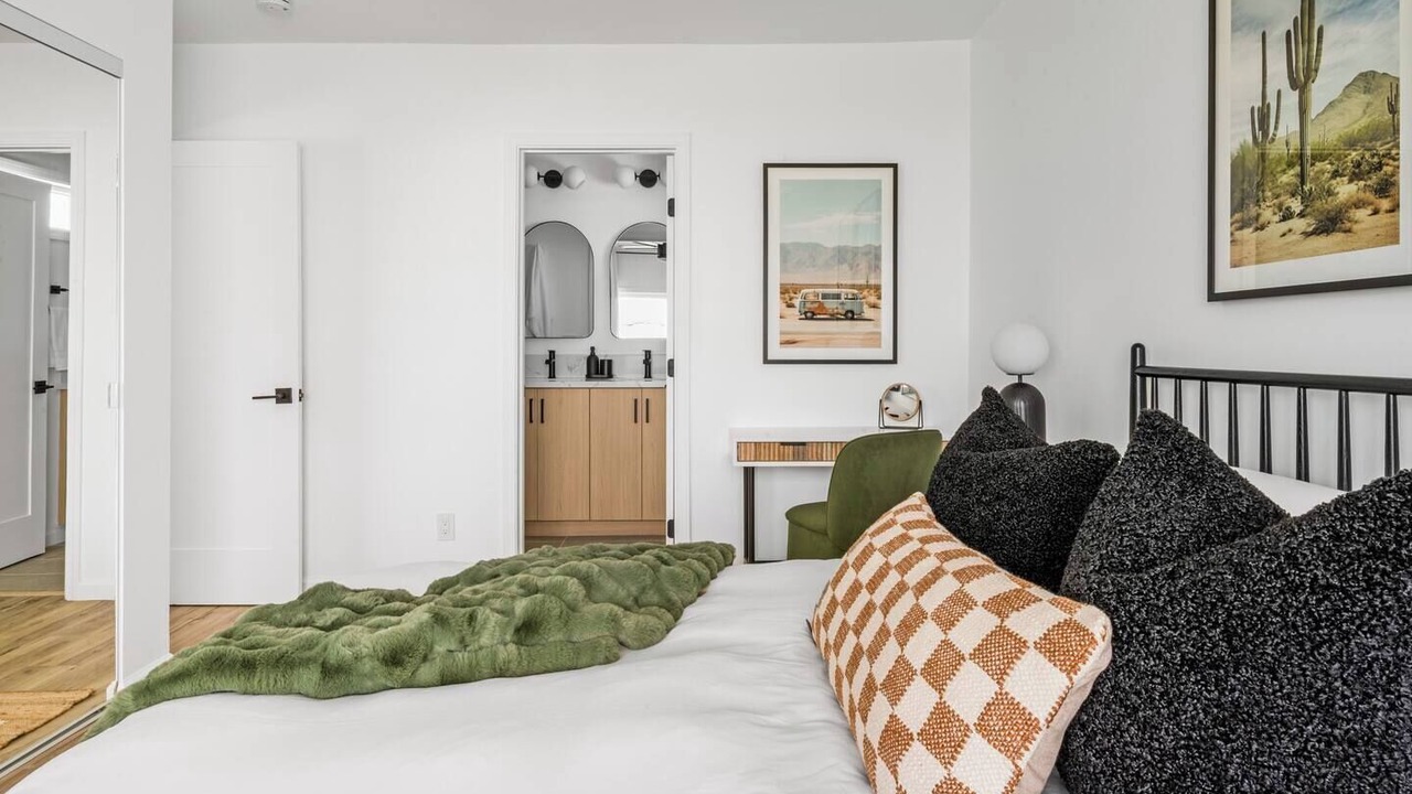 Photo of Bedroom in Mission Hills