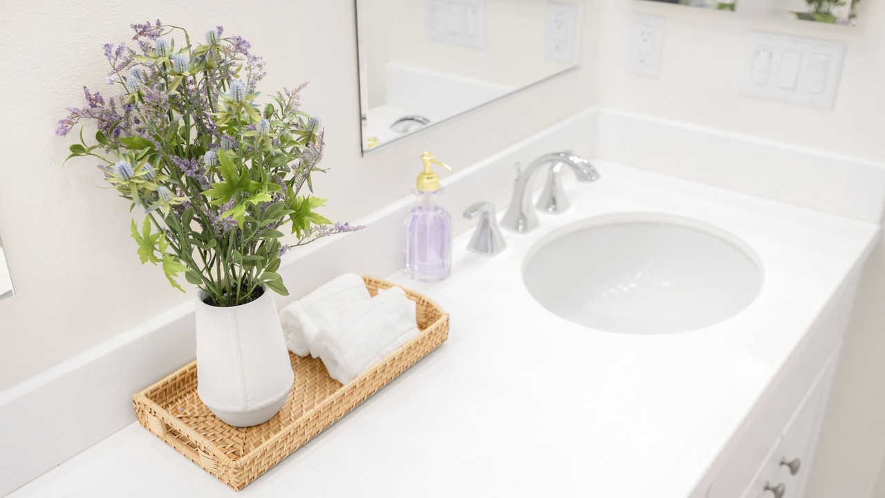 Photo of Bathroom in Portola Springs