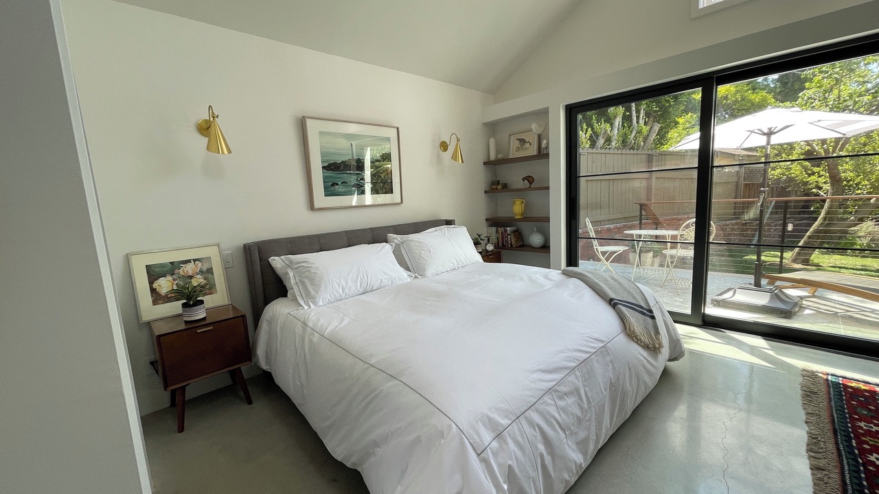 Photo of Bedroom in Glenwood