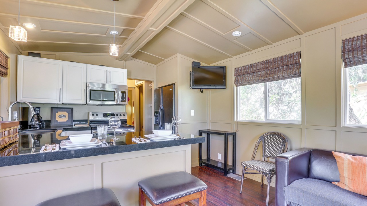 Photo of Bedroom in Valley Center