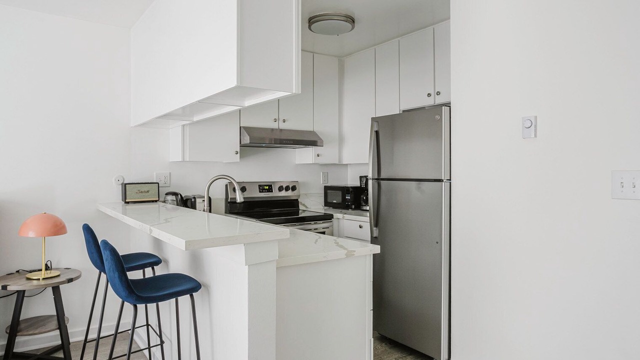 Photo of Kitchen in Miracle Mile