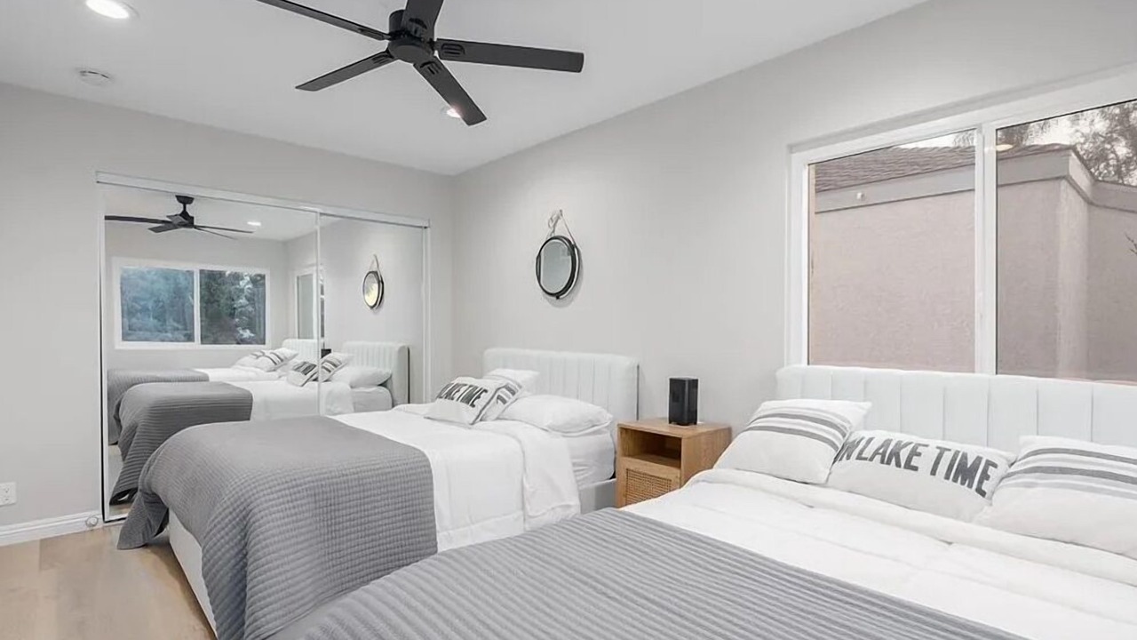 Photo of Bedroom in Lake Forest