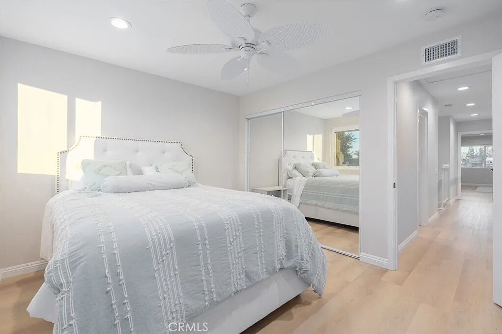 Photo of Bedroom in Lake Forest
