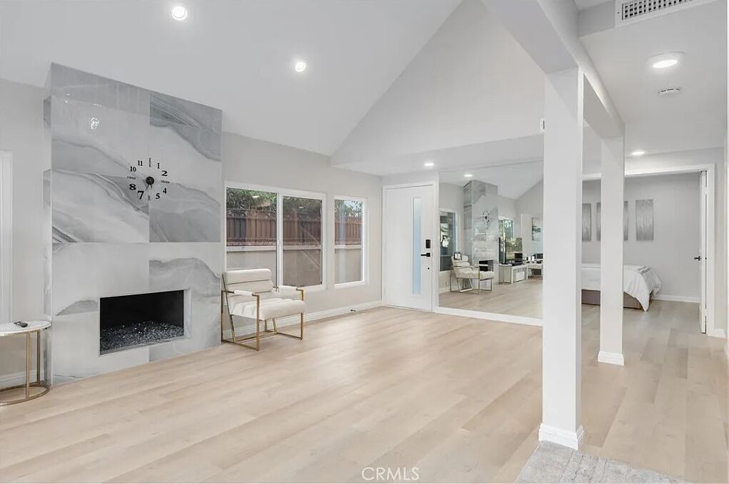 Photo of Bedroom in Lake Forest