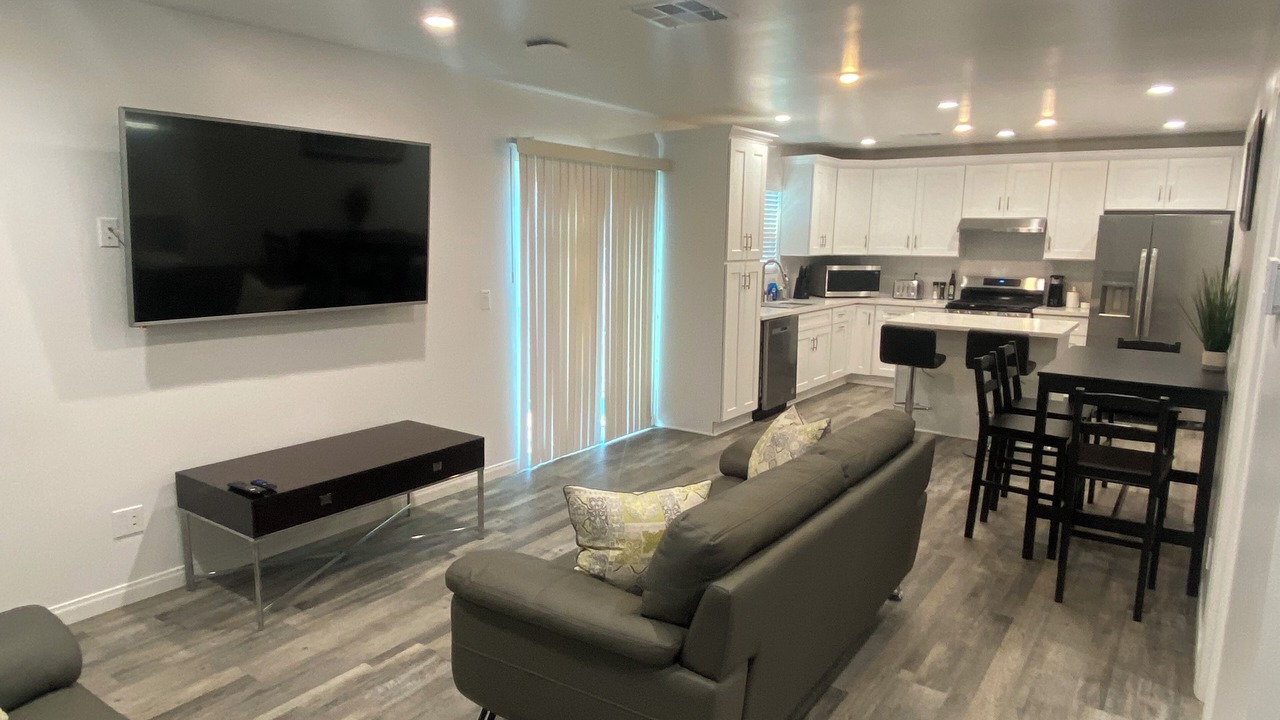 Photo of Livingroom in Inglewood