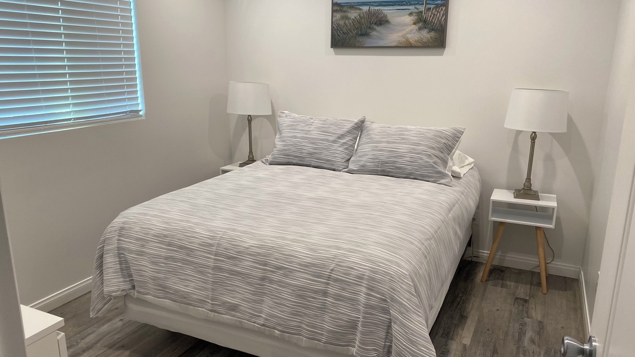 Photo of Bedroom in Inglewood