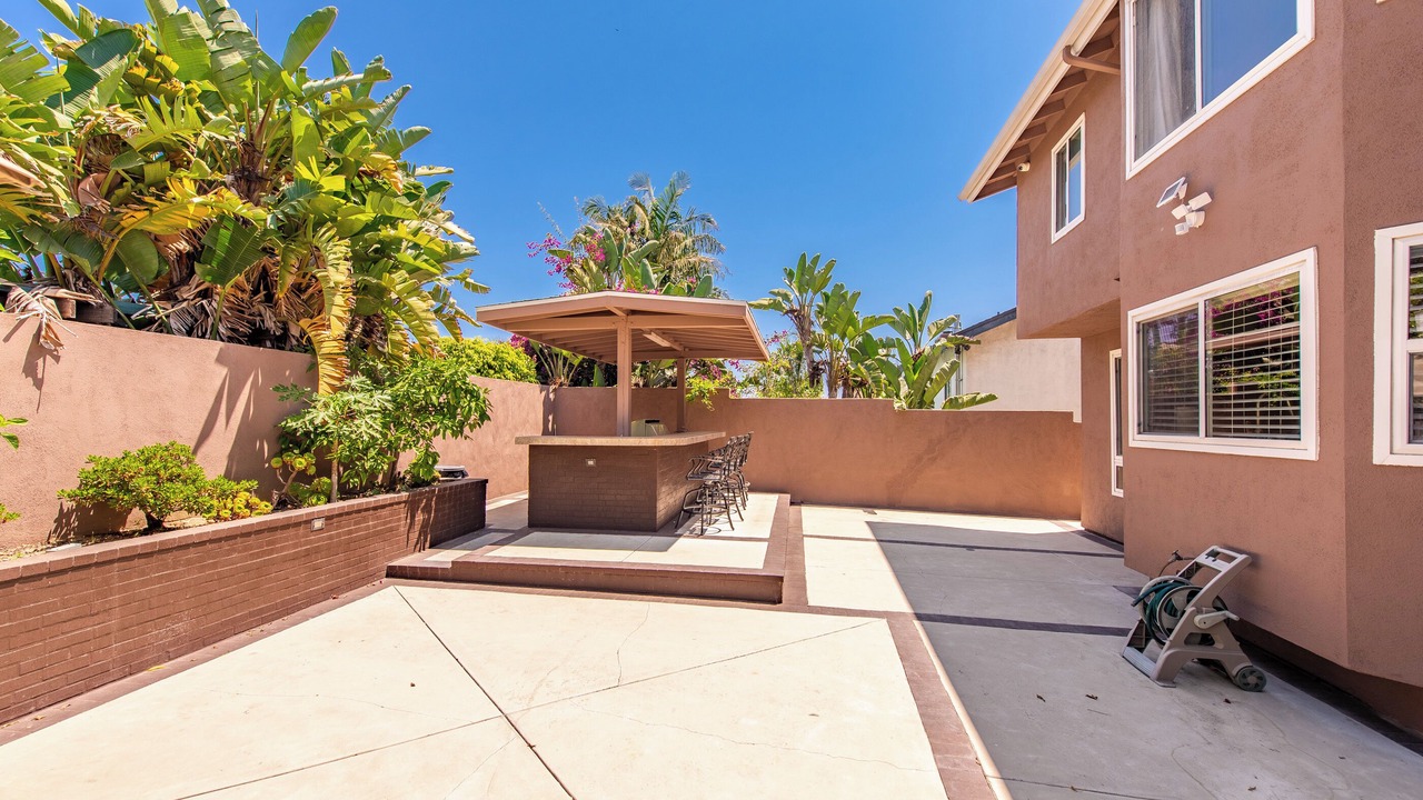 Photo of Patio Balcony in Ladera Heights