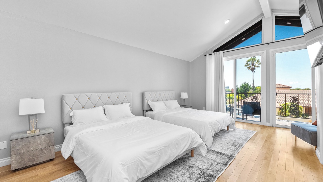 Photo of Bedroom in Ladera Heights