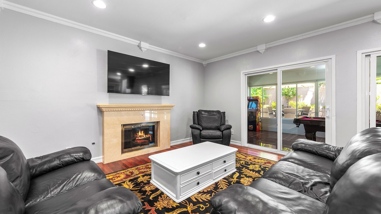 Photo of Livingroom in Ladera Heights