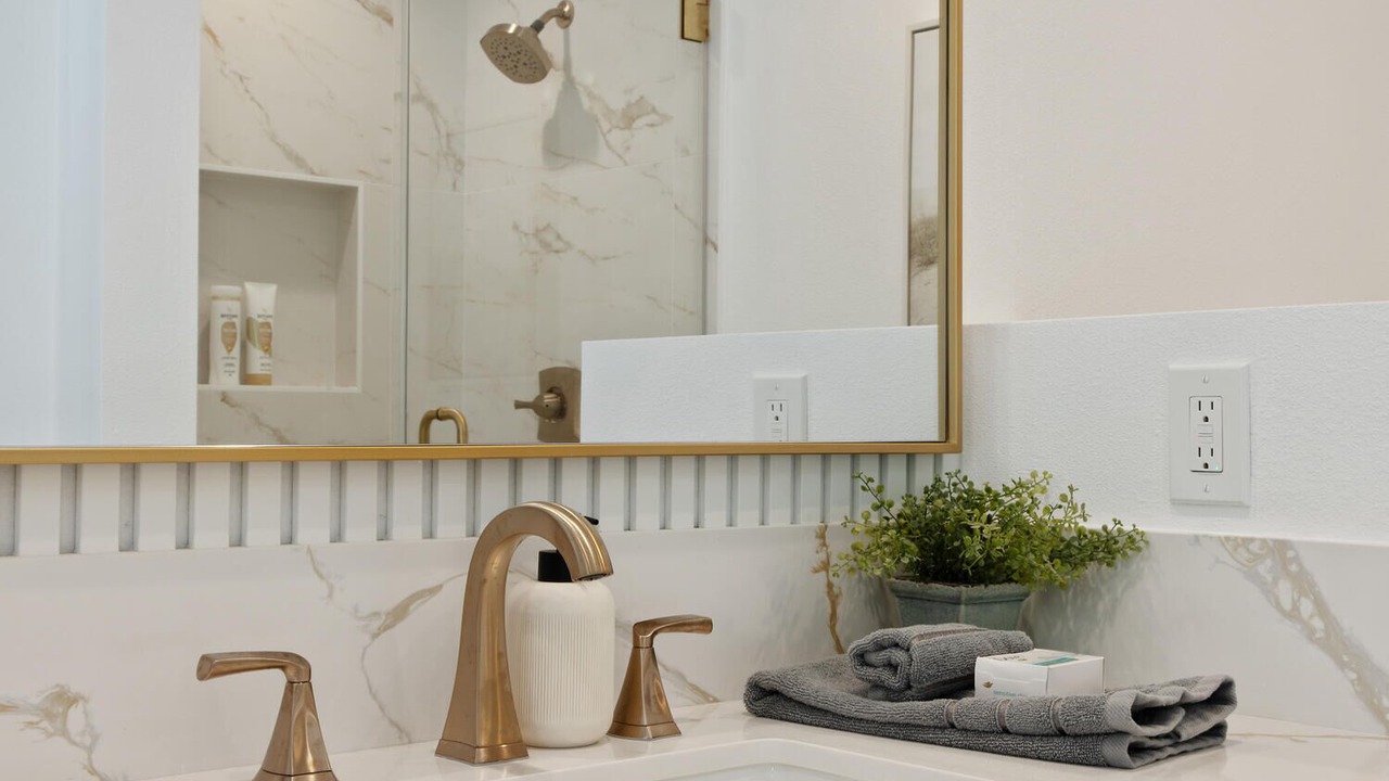 Photo of Bathroom in Canyon Country