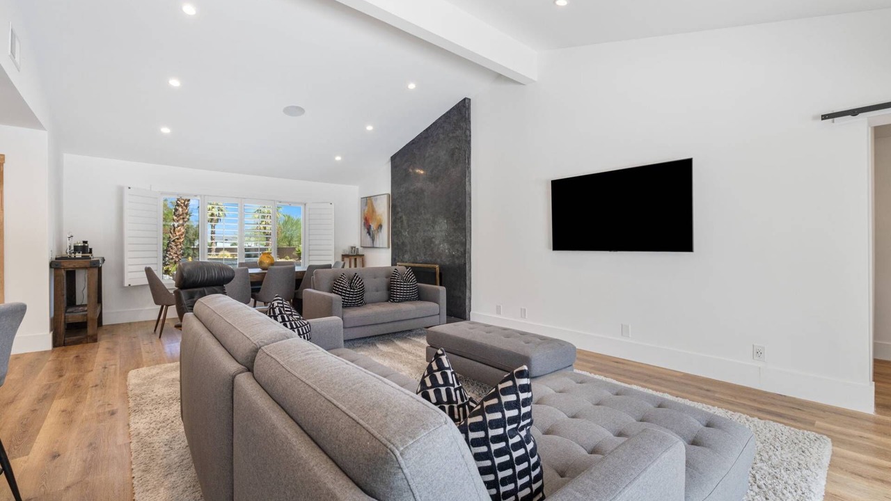 Photo of Bedroom in Magnesia Falls Cove
