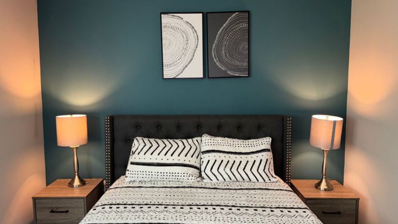 Photo of Bedroom in Hollywood