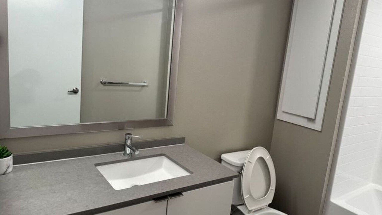 Photo of Bathroom in Hollywood