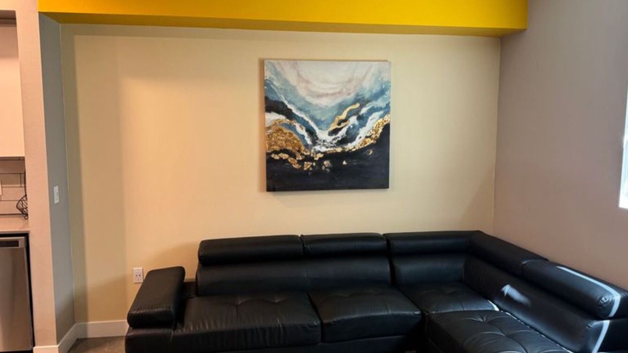 Photo of Livingroom in Hollywood