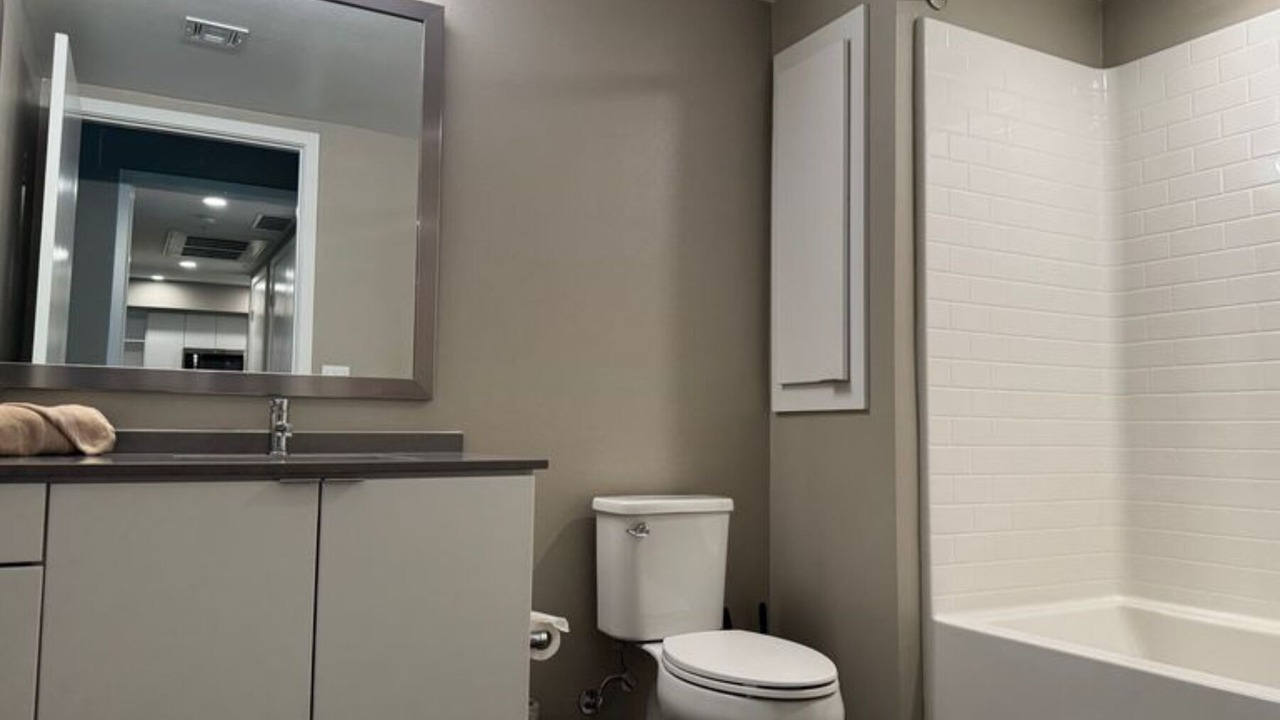 Photo of Bathroom in Hollywood