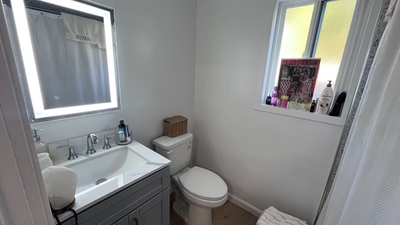 Photo of Bathroom in Palms