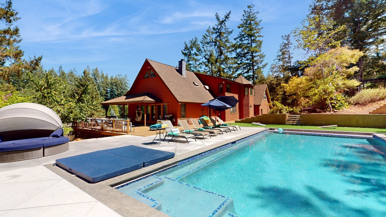 Photo of Outdoor in Freestone