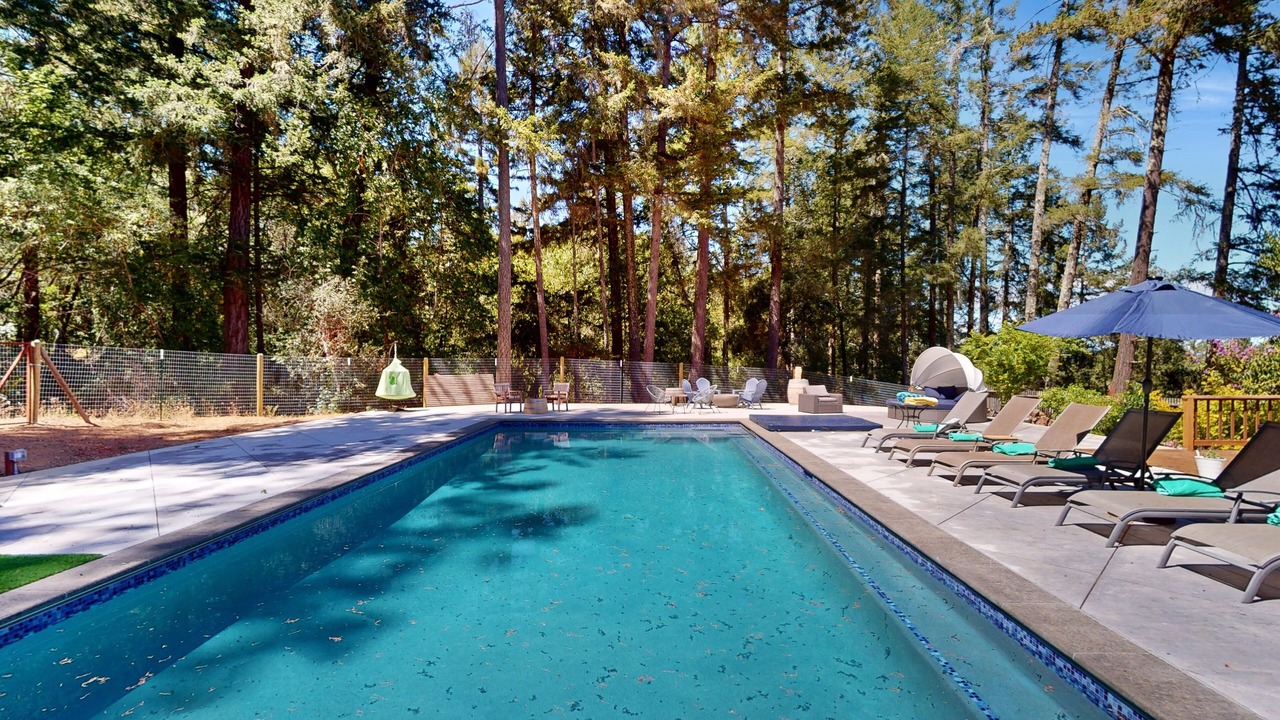 Photo of Outdoor in Freestone