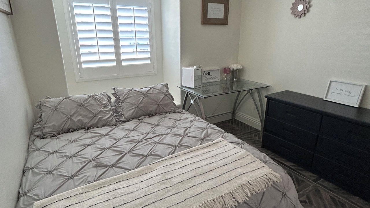 Photo of Bedroom in Greenacres