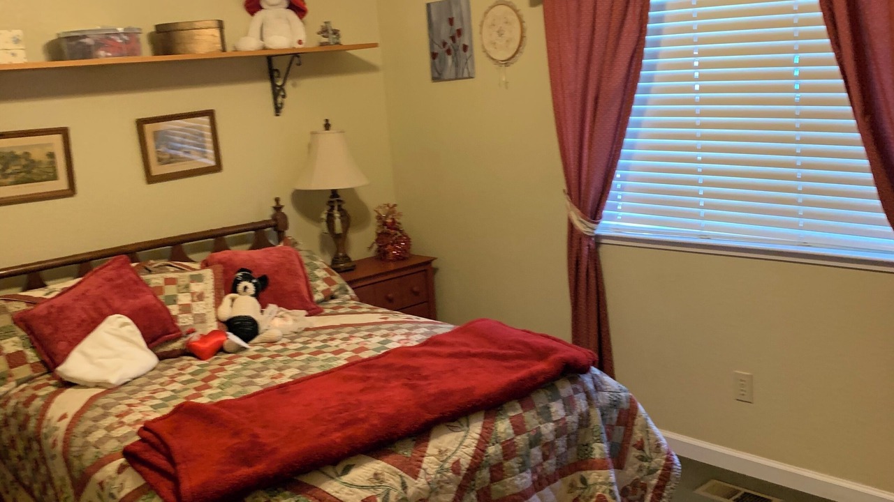 Photo of Bedroom in Cameron Park