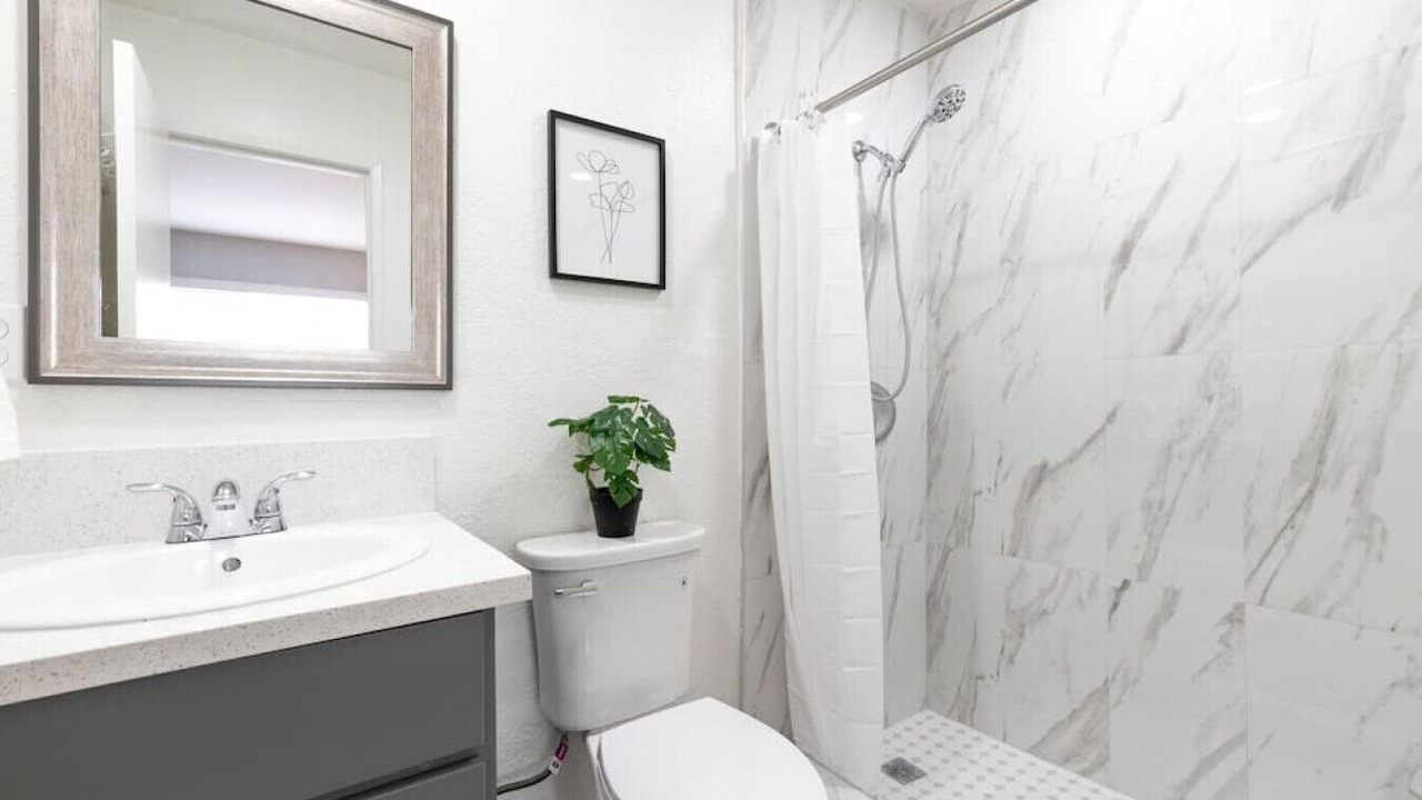 Photo of Bathroom in Alhambra