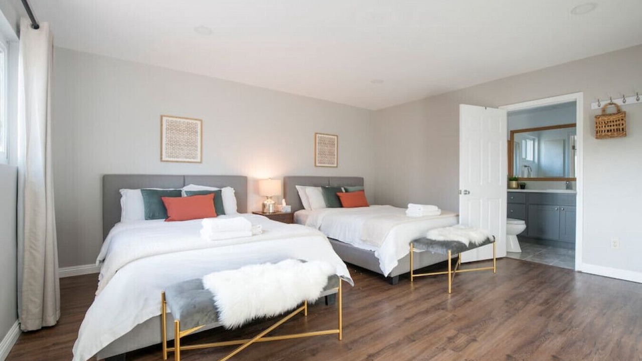 Photo of Bedroom in Del Aire
