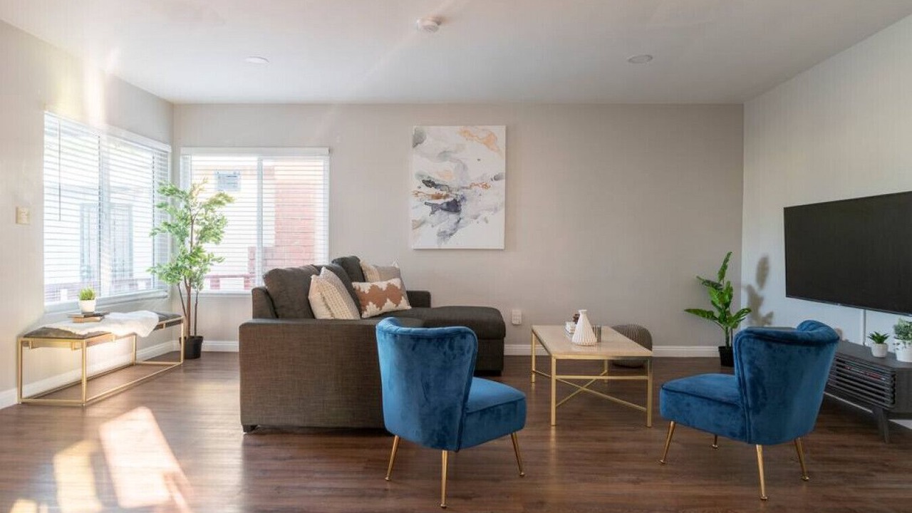 Photo of Livingroom in Del Aire