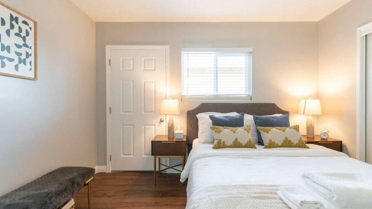 Photo of Bedroom in Del Aire