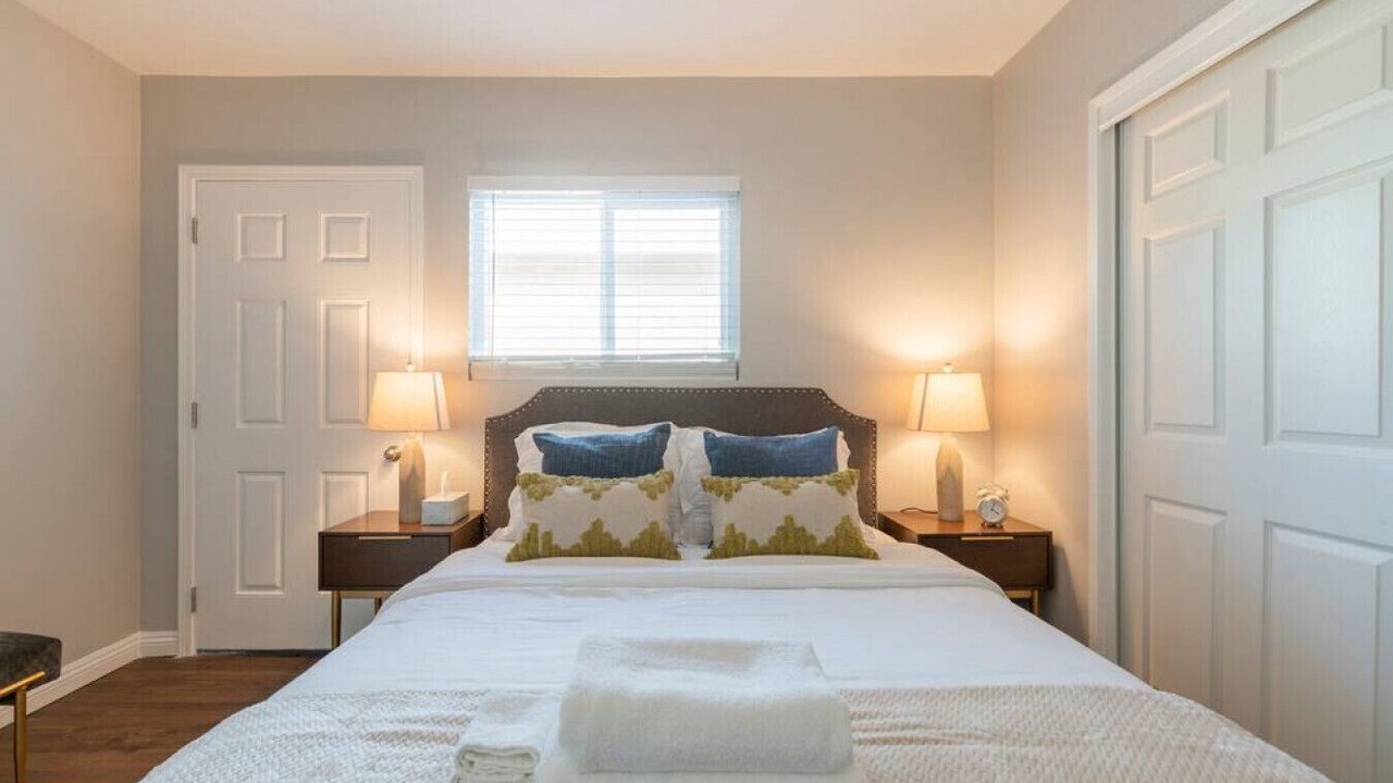 Photo of Bedroom in Del Aire