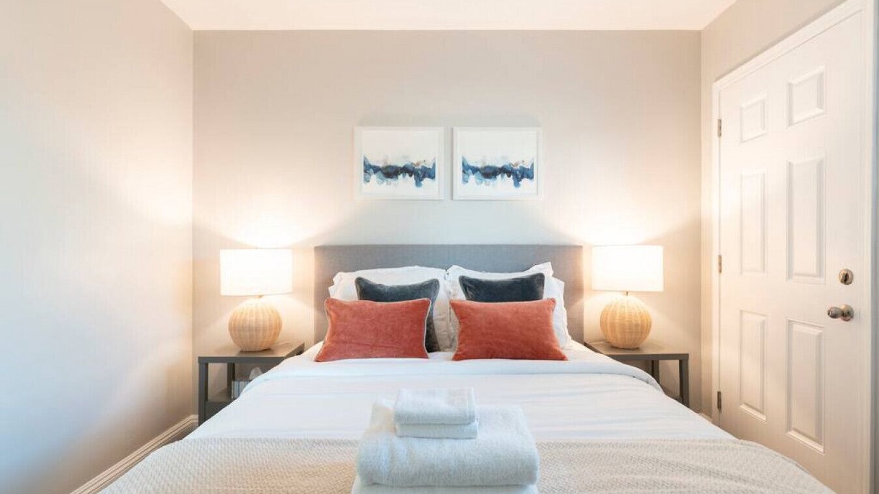 Photo of Bedroom in Del Aire