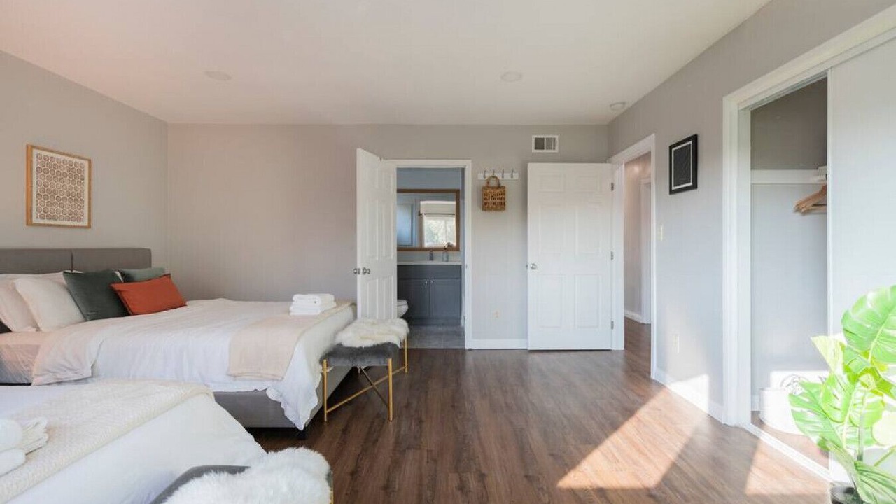 Photo of Bedroom in Del Aire