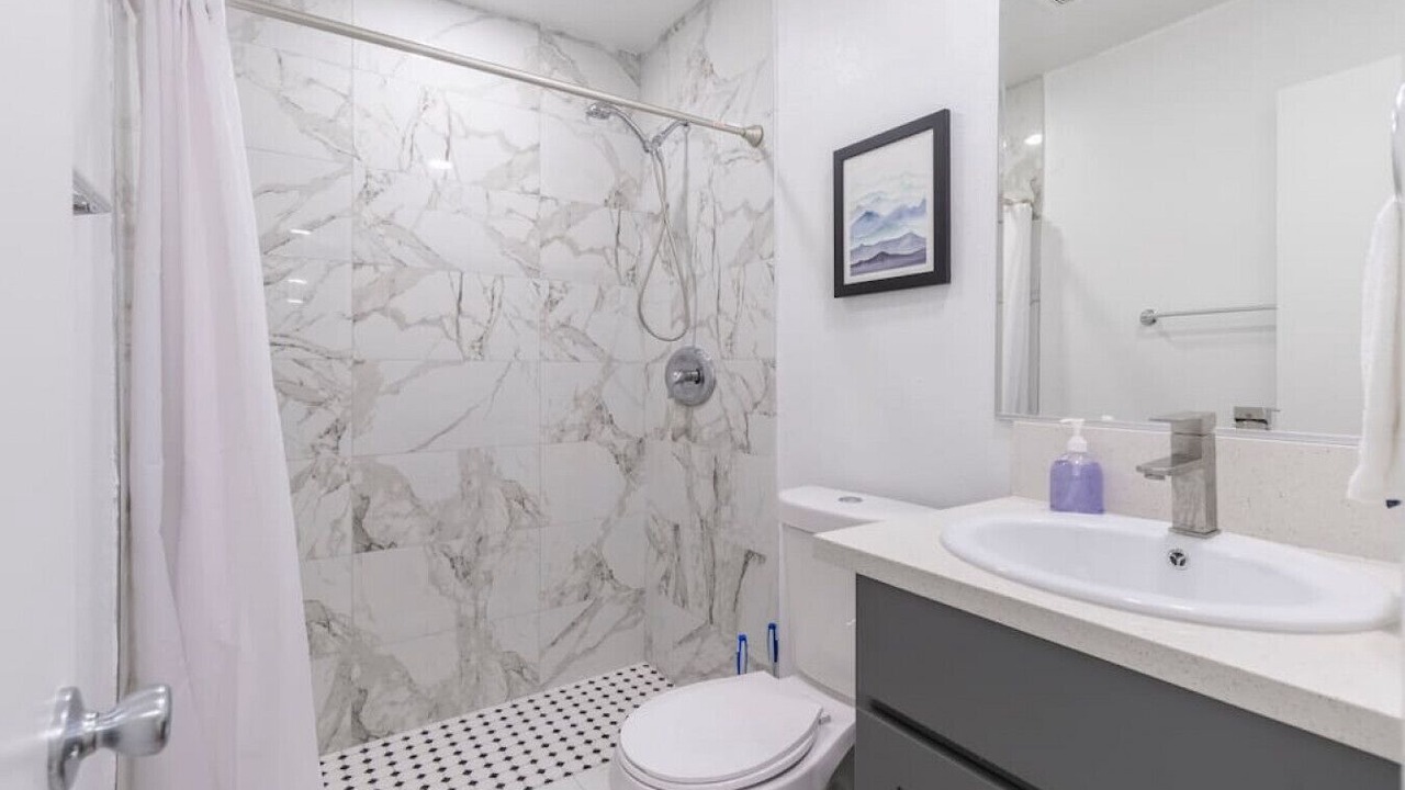 Photo of Bathroom in Alhambra