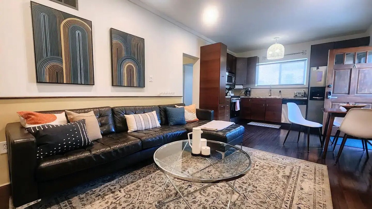 Photo of Livingroom in Elysian Heights