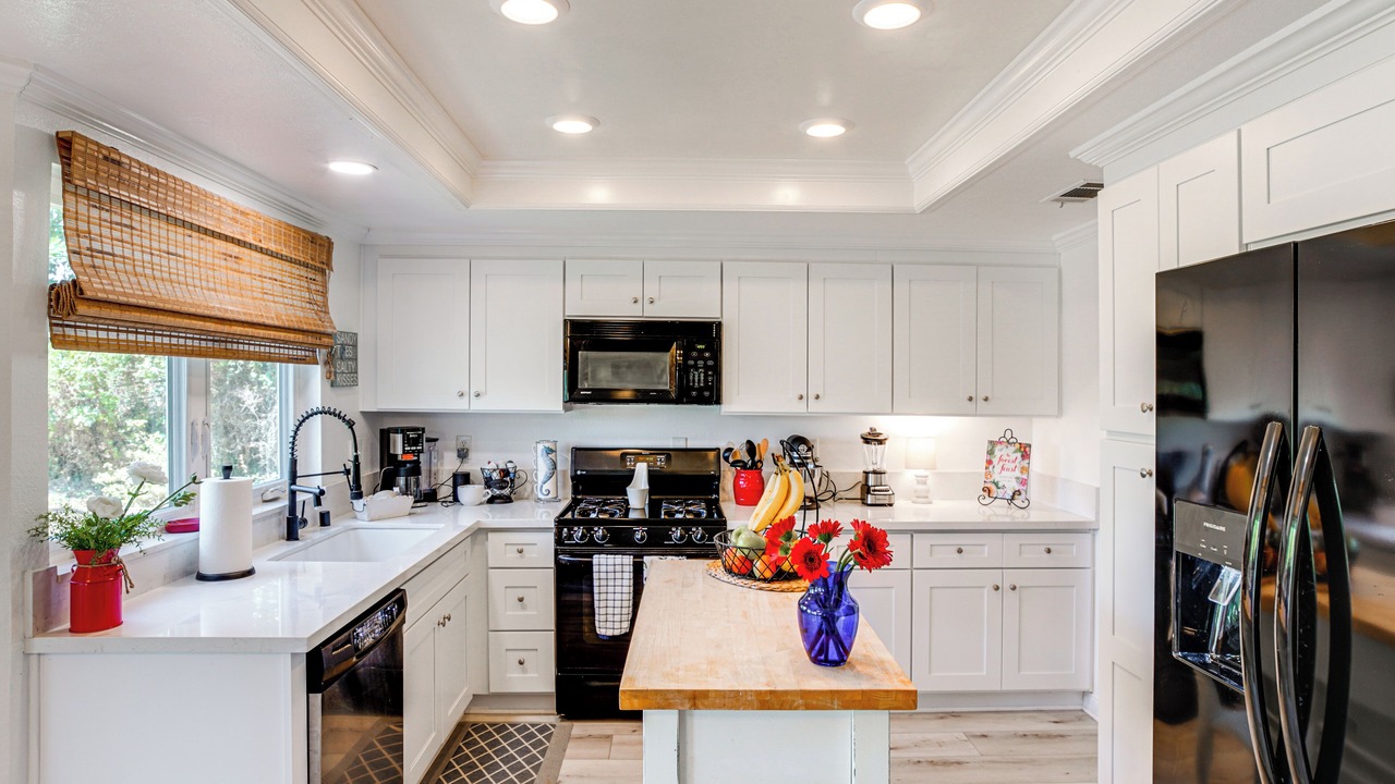 Photo of Others in Estates at Canyon Crest