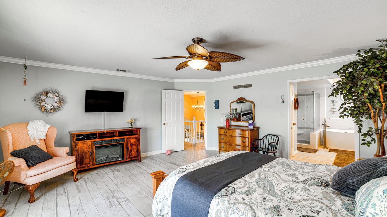 Photo of Bedroom in Estates at Canyon Crest