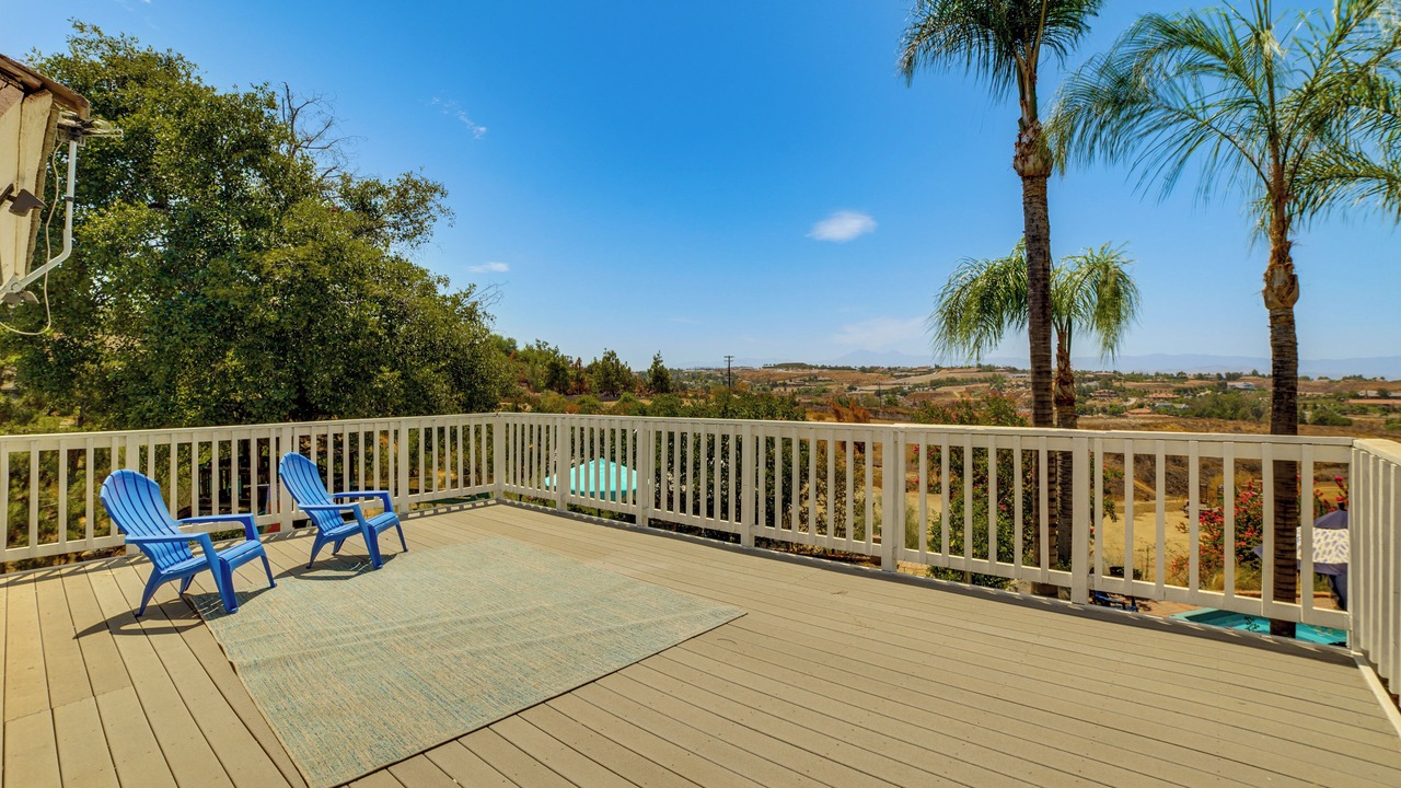 Photo of Patio Balcony in Estates at Canyon Crest