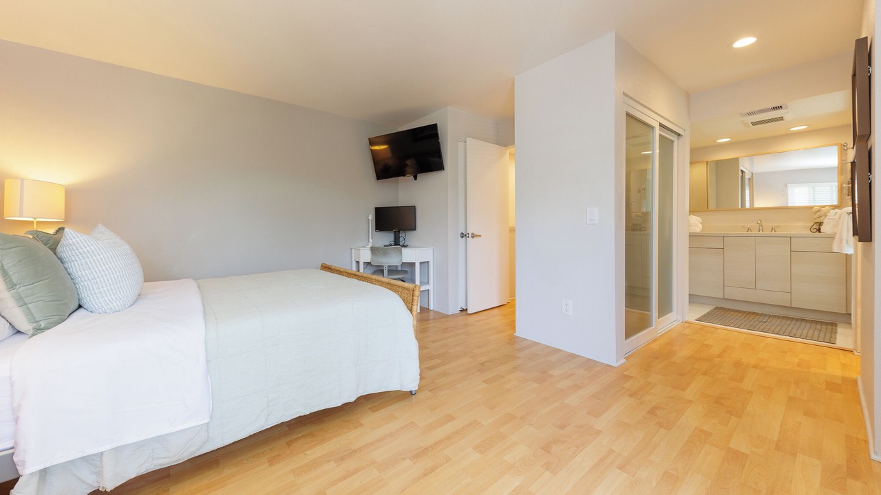 Photo of Bedroom in La Jolla