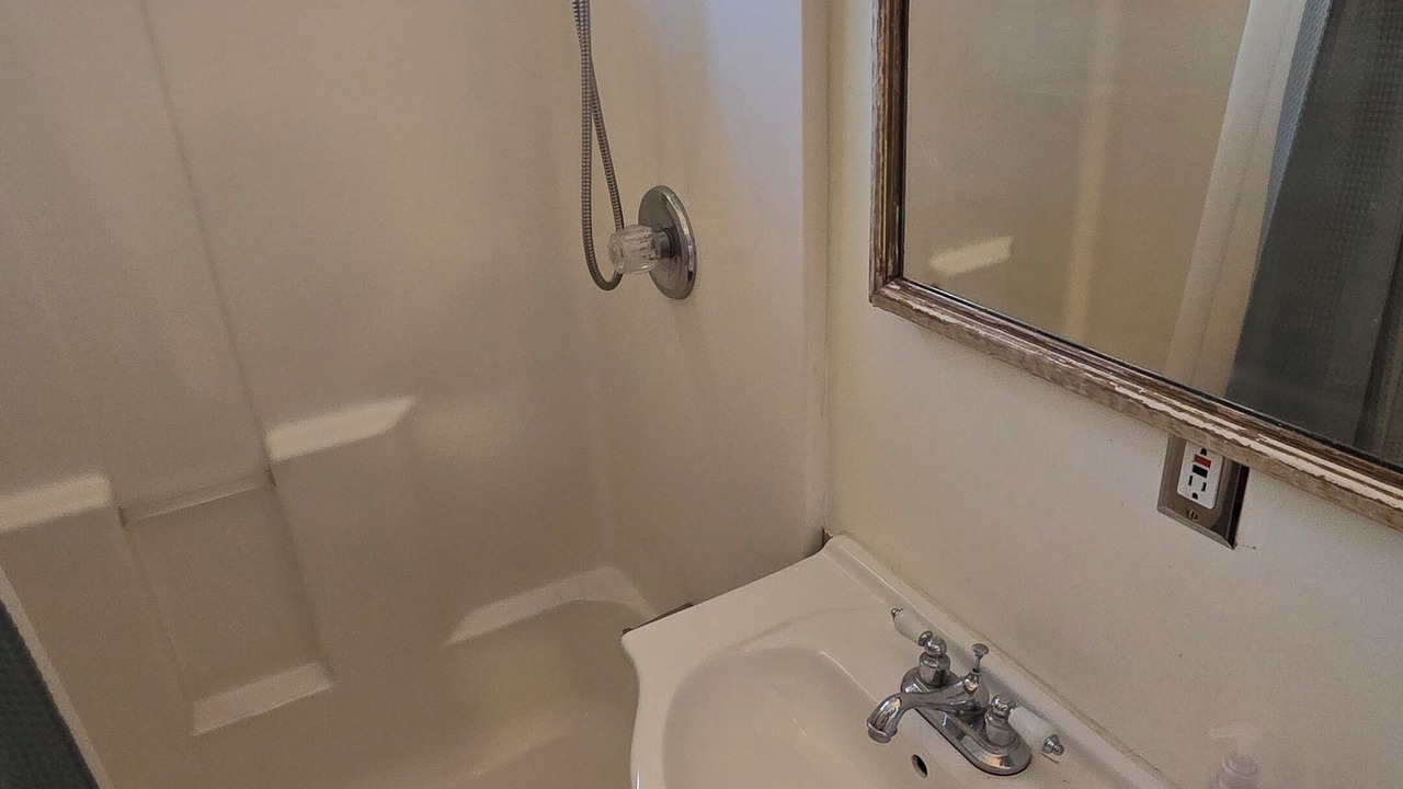 Photo of Bathroom in Temple City