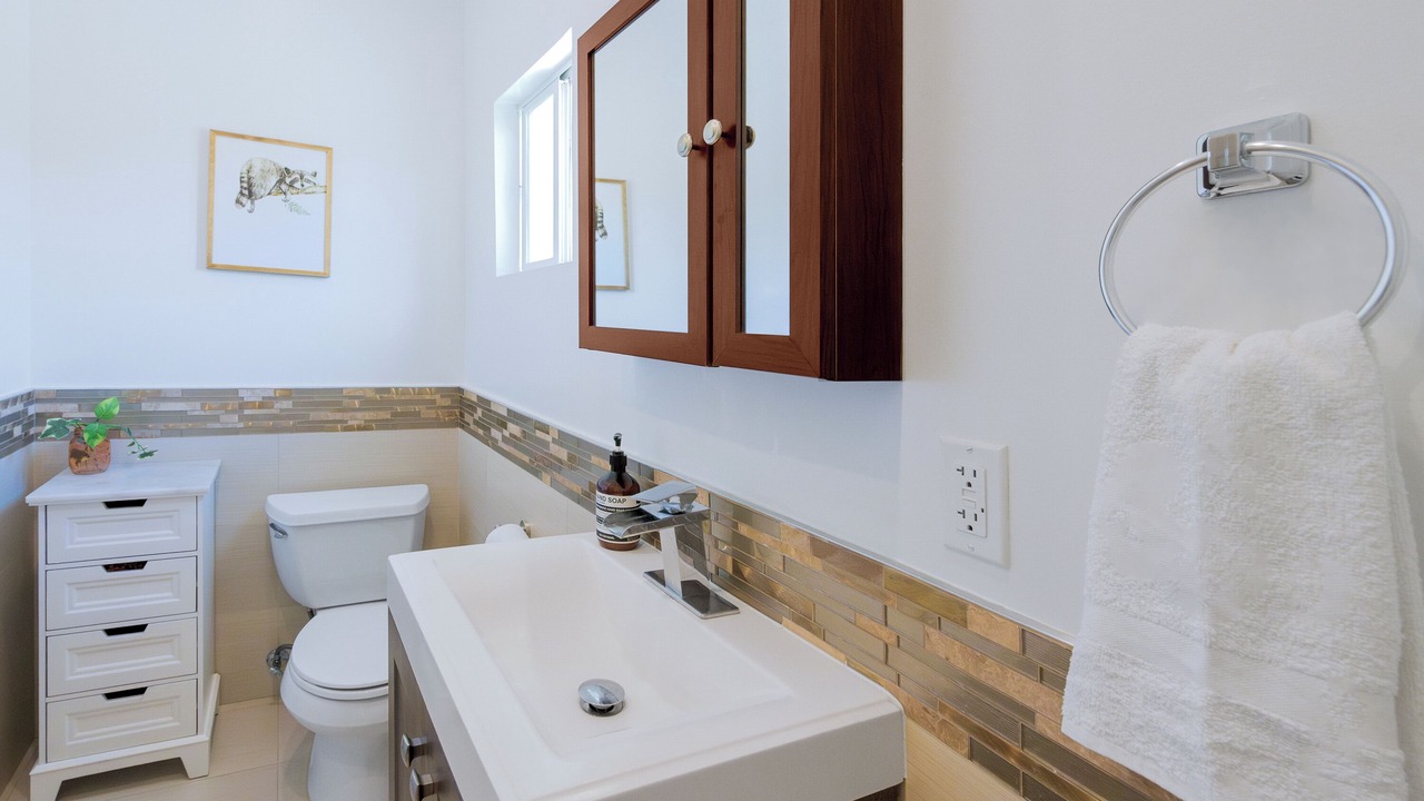 Photo of Bathroom in Atwater Village