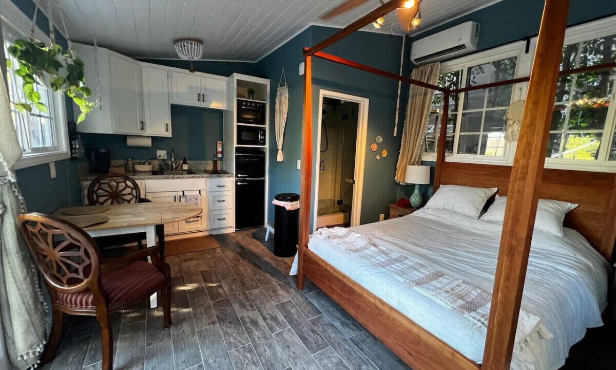 Photo of Bedroom in Fernwood