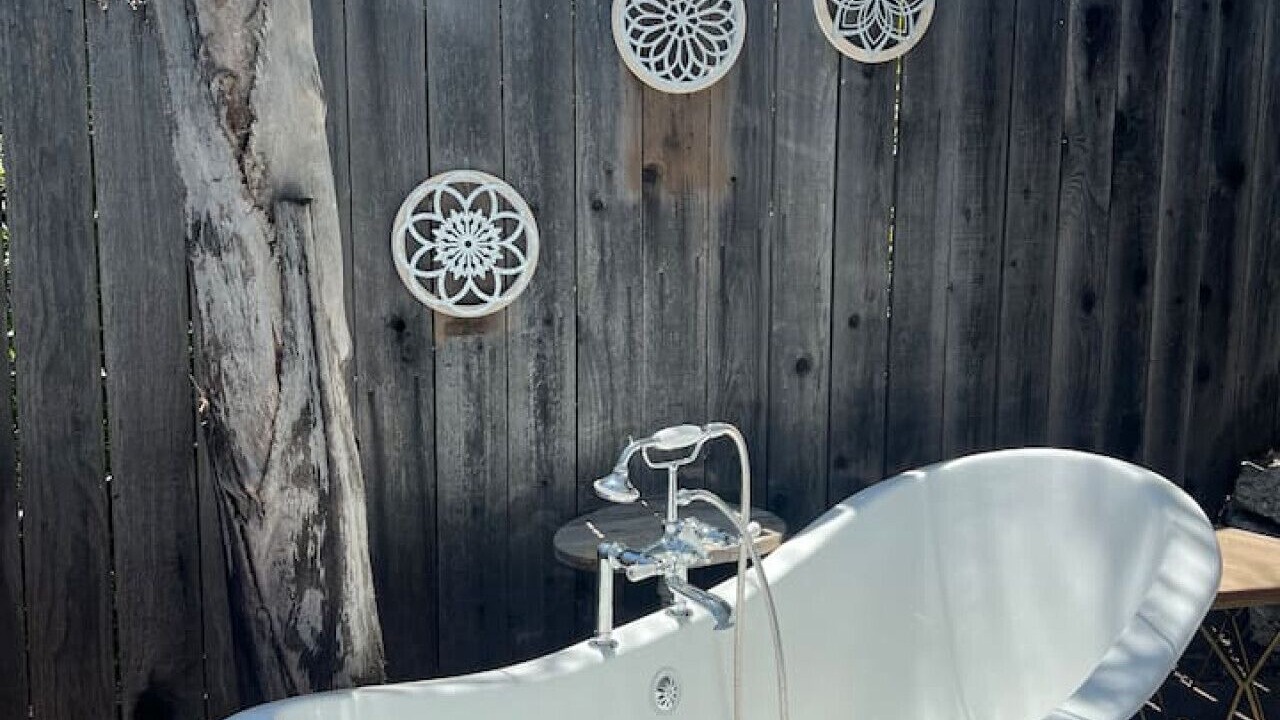 Photo of Outdoor in Fernwood