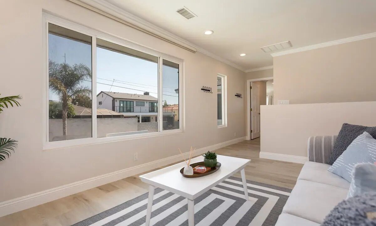 Photo of Livingroom in Ladera Heights