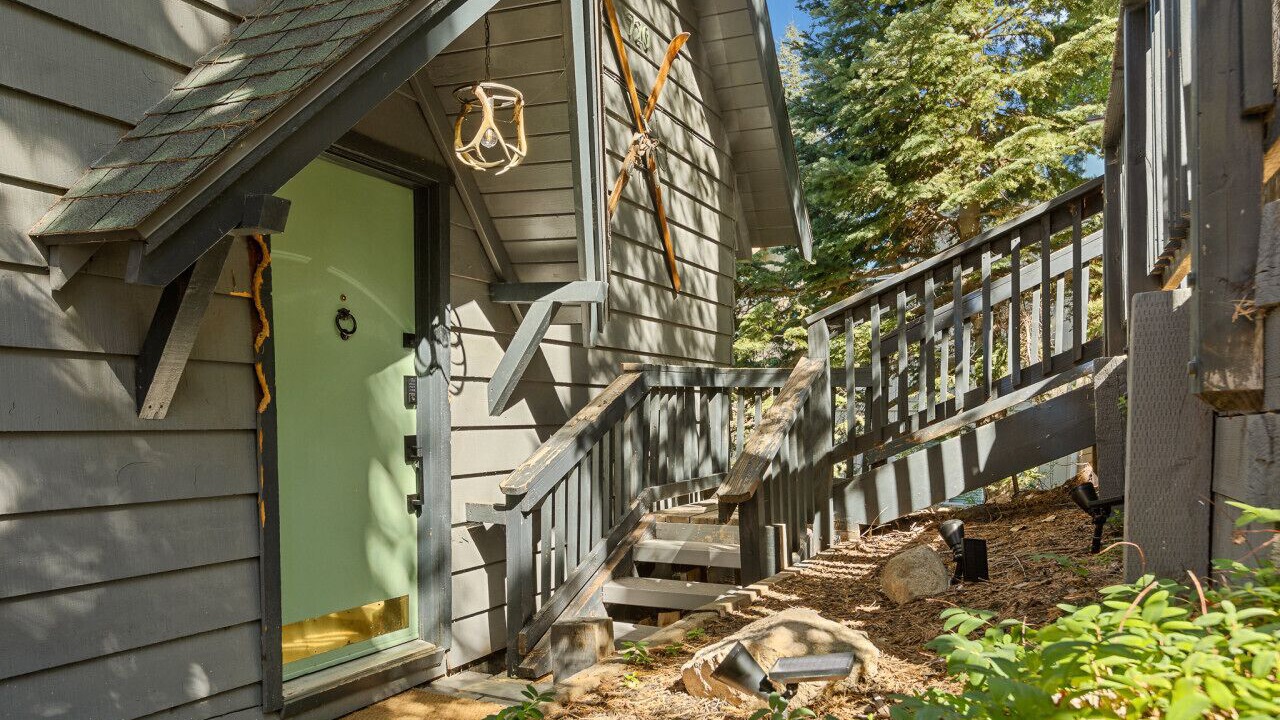 Photo of Outdoor in Arrowhead Villas