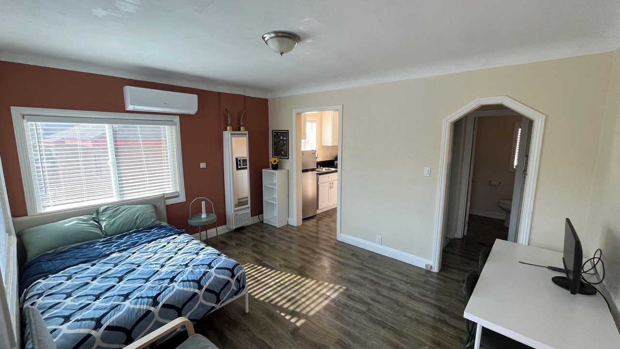 Photo of Bedroom in Los Angeles