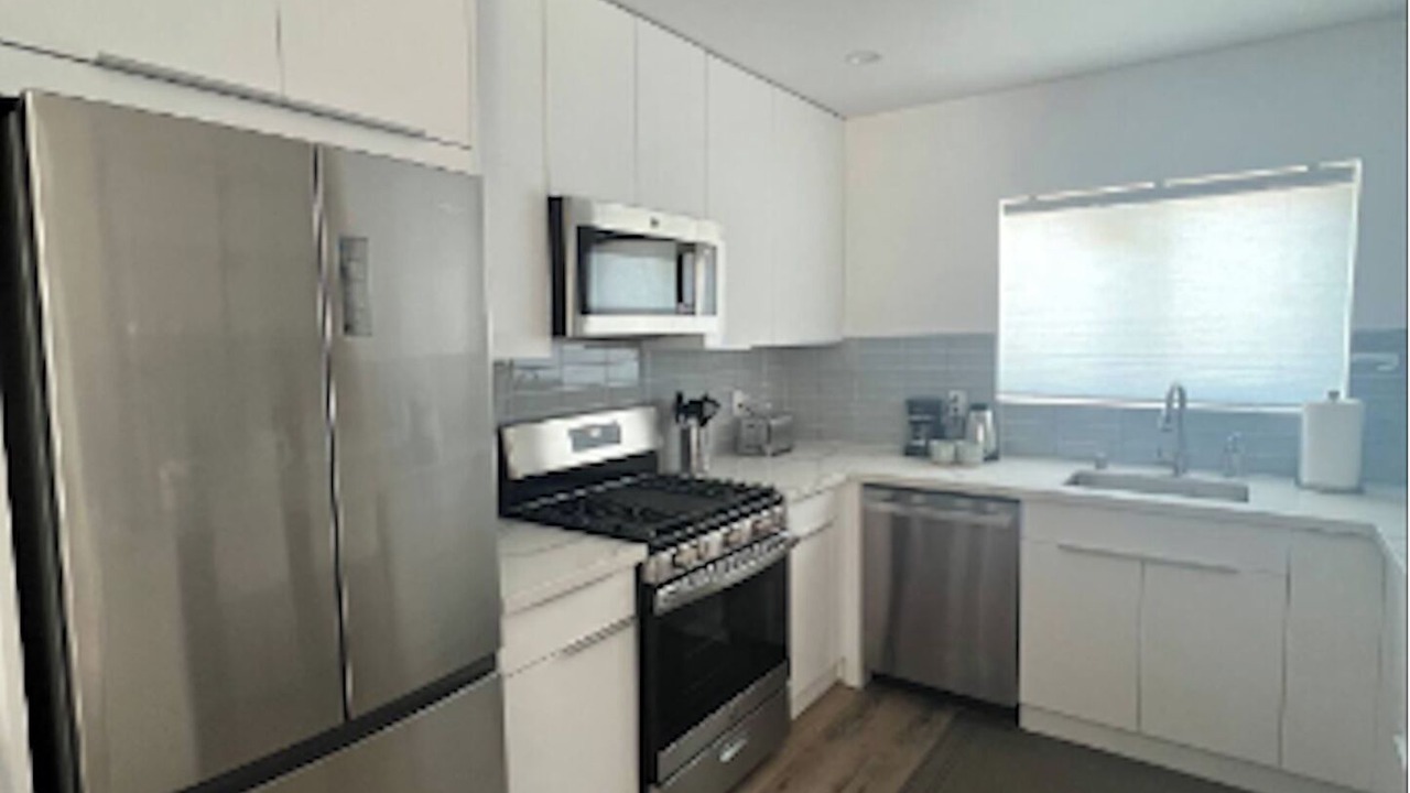 Photo of Kitchen in Encino