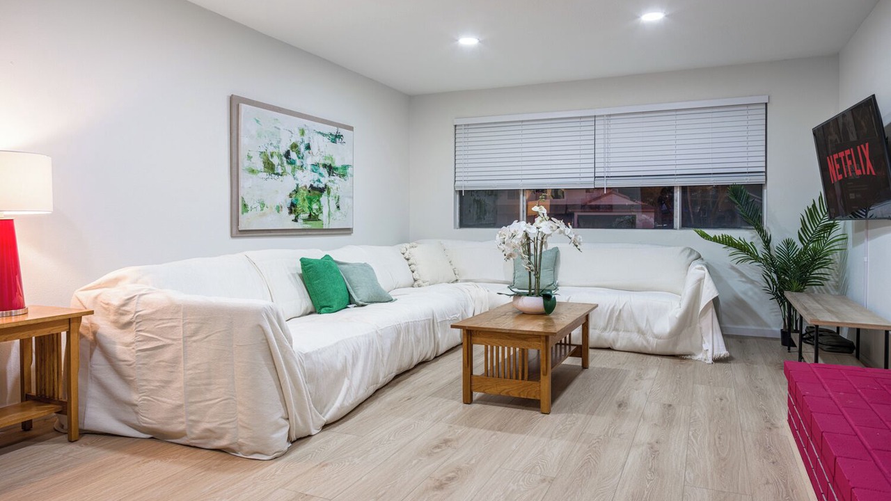Photo of Livingroom in Simi Valley