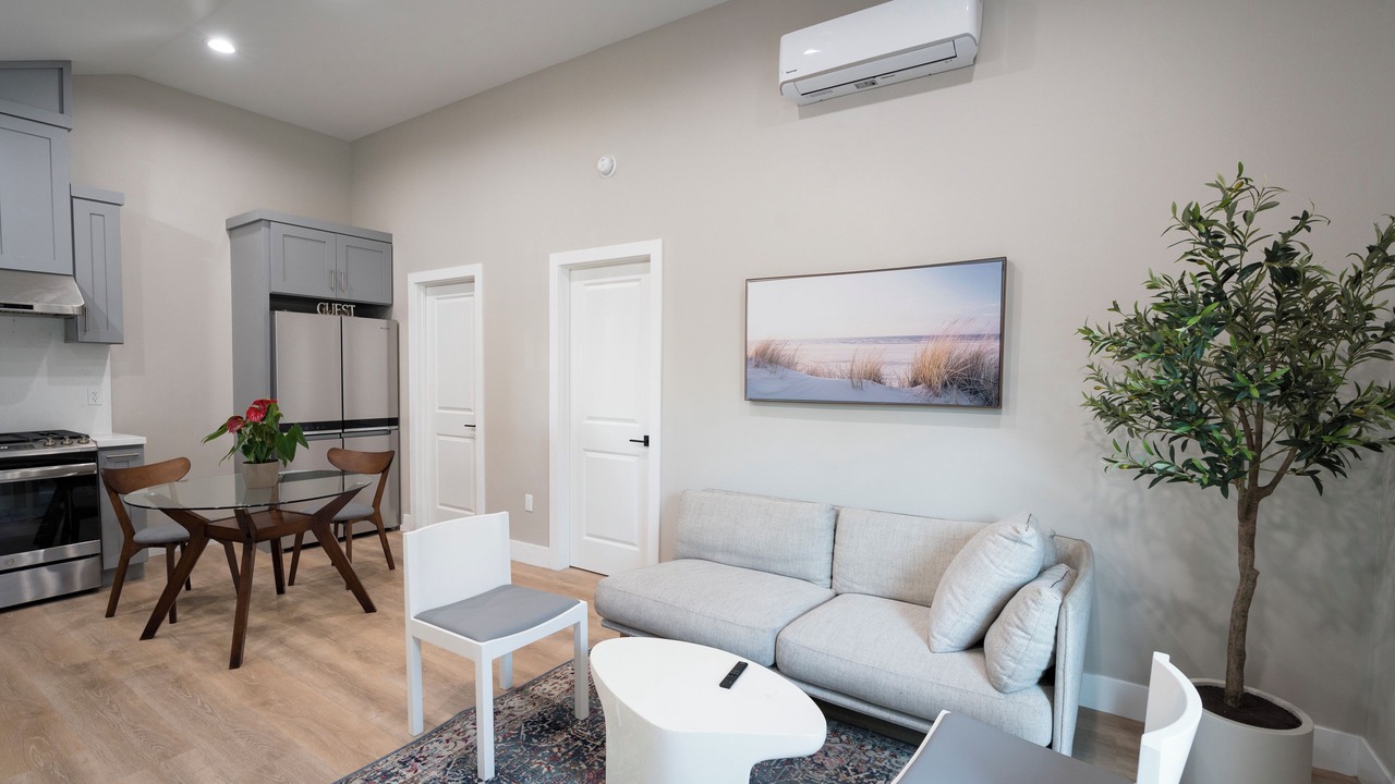 Photo of Livingroom in Hermosa Village
