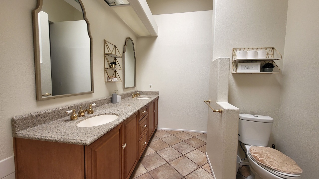 Photo of Bathroom in Palmdale